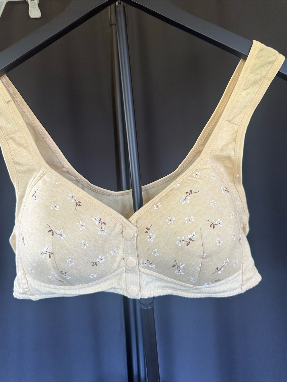 Comfort Front Closure Wireless Bra Beige Floral Print Padded Wide Strap 16” Band